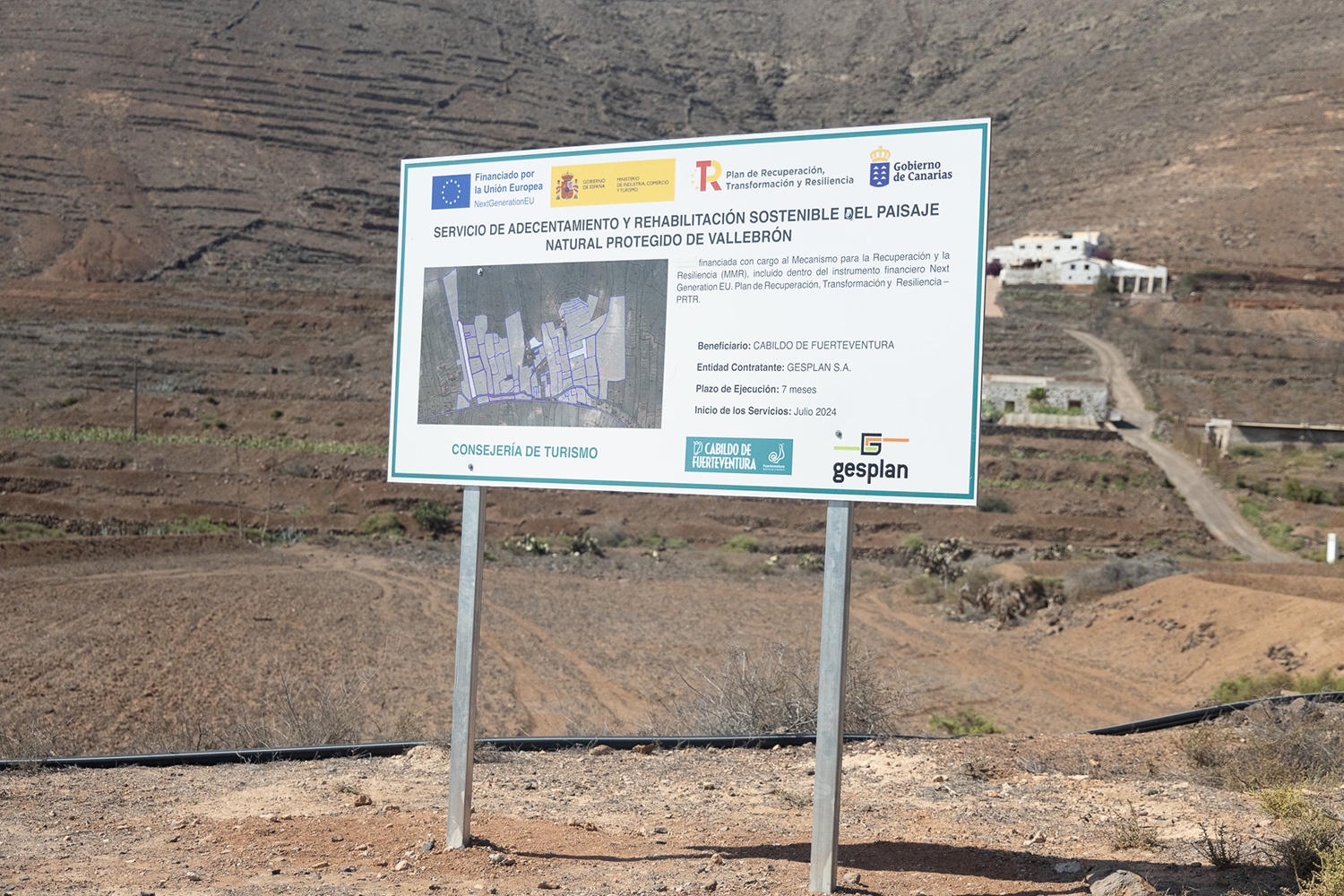 Vallebrón Fuerteventura. Foto trabajos rehabilitación del paisaje